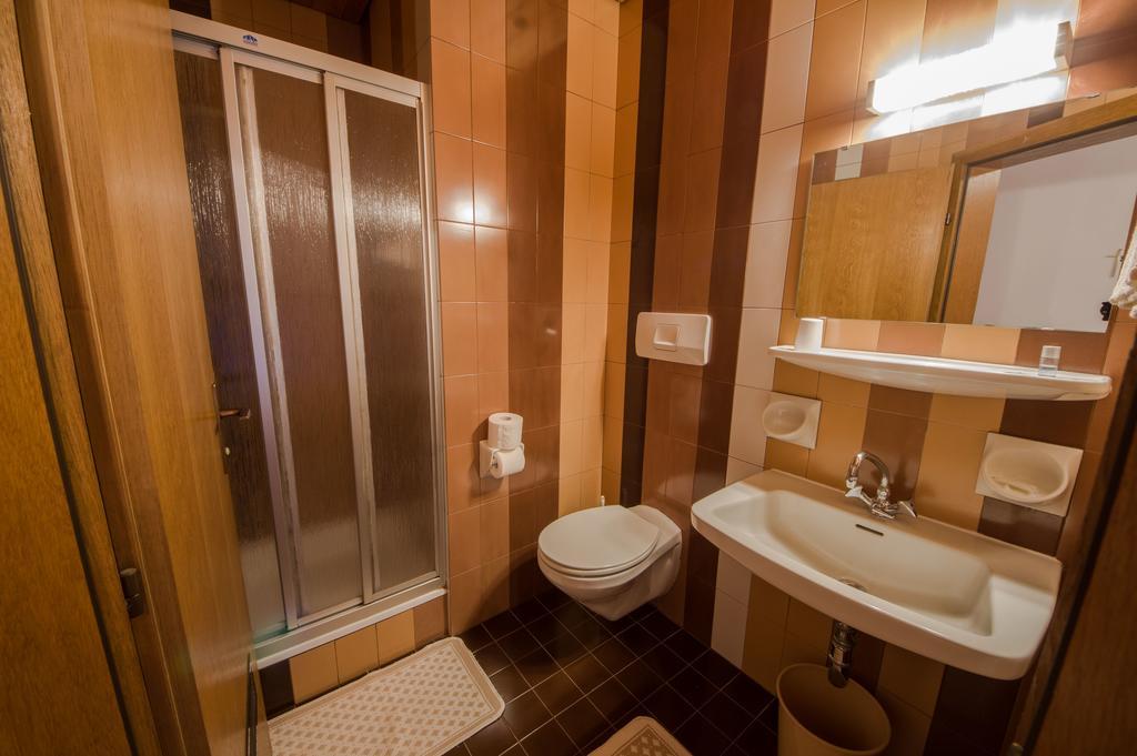 Gasthof Loewen Nova Levante Chambre photo