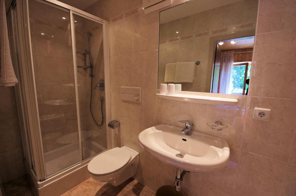 Gasthof Loewen Nova Levante Chambre photo