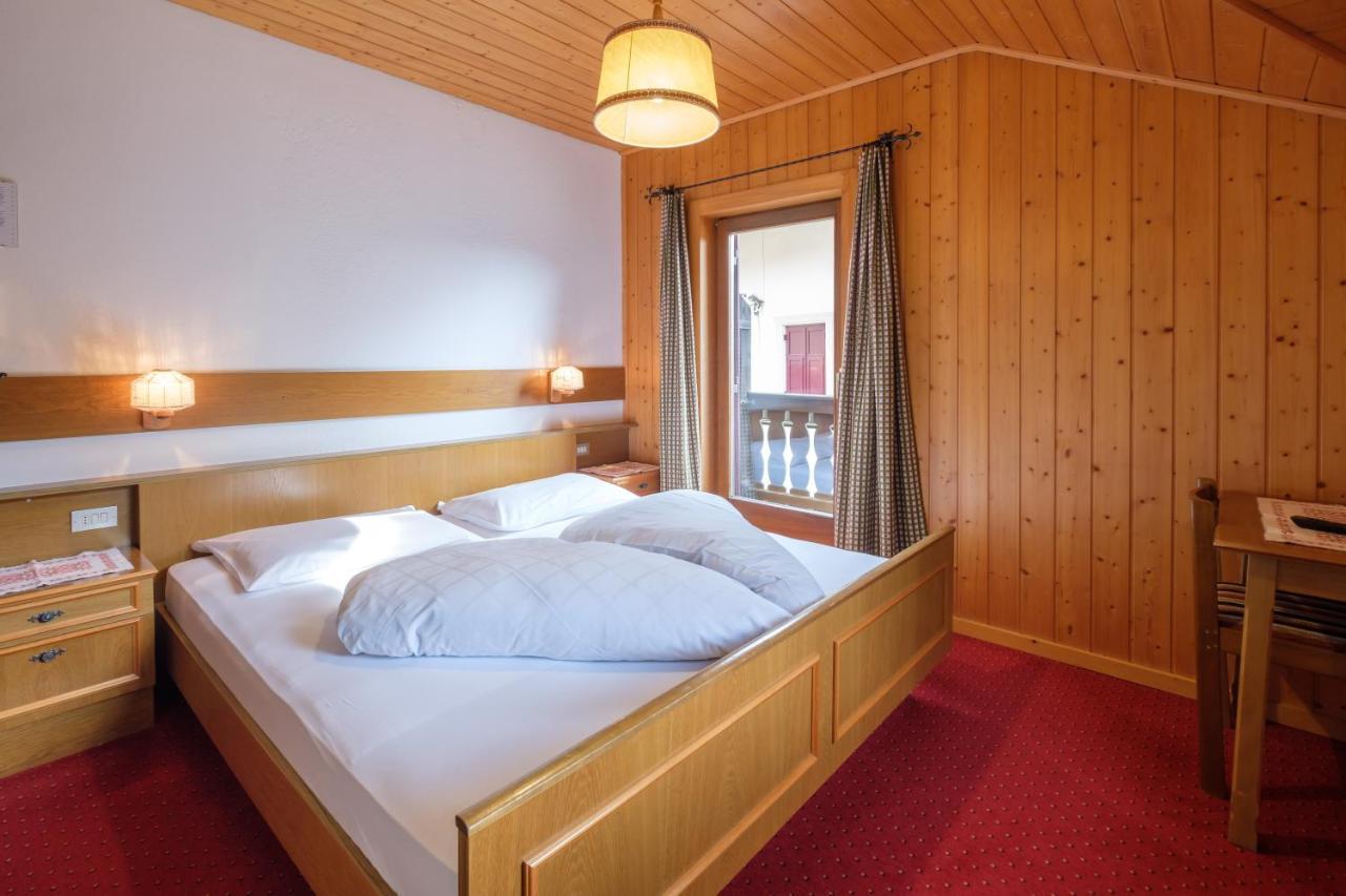 Gasthof Loewen Nova Levante Extérieur photo